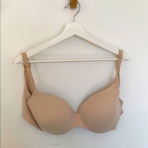 Victoria secret bra size 34DDD